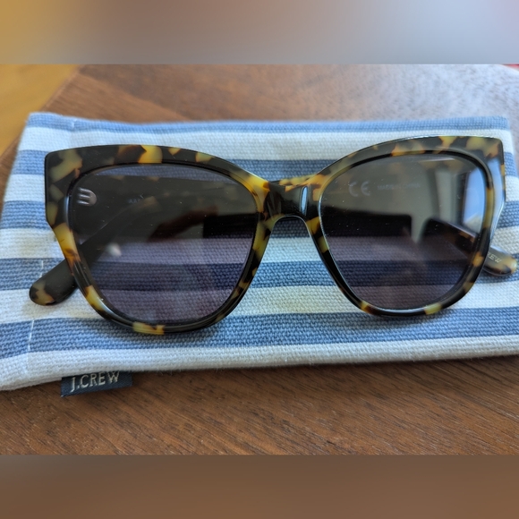 J. Crew oversized cateye sunglasses - Picture 5 of 5